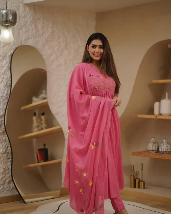 Pink_Pure_Cotton_Kurta_and_Pants_with_Dupatta