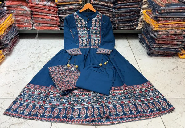 Premium_Cotton_12_Kali_Anarkali_Set_with_Dupatta