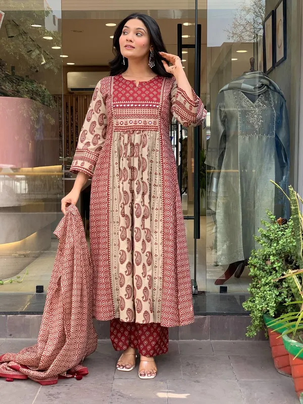 Premium_Cotton_Maroon_Color_Kurti_Pant_Dupatta_Set