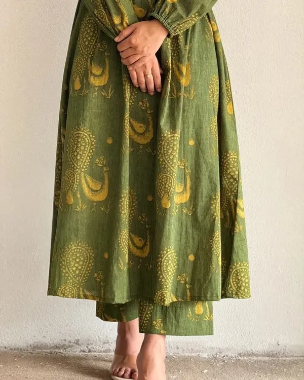 Pure_Cotton_Green_Print_Kaftan__Styles_Kurti_with_Pant