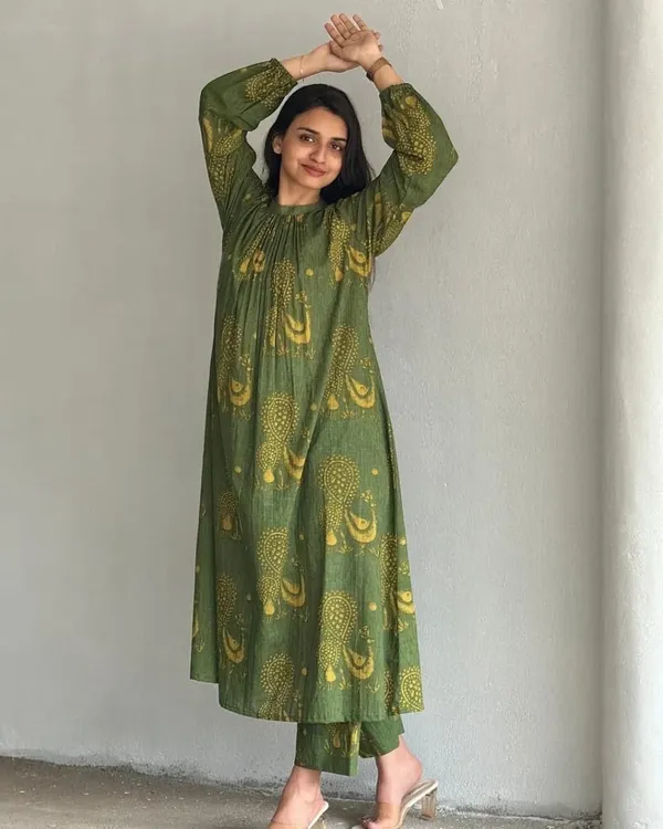 Pure_Cotton_Green_Print_Kaftan__Styles_Kurti_with_Pant