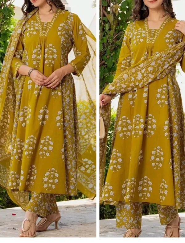 Pure_Fine_Cotton_Kurti_Set_with_Pant_&_100%_Mulmul_Dupatta