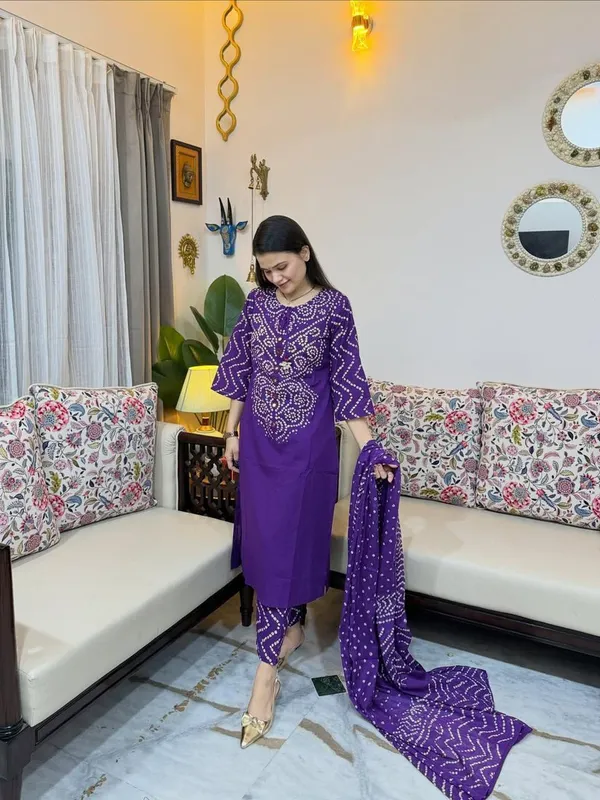 Purple_Color__Bhadhni_Print_Summers_Spacial_Suit_Set