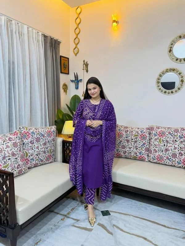 Purple_Color__Bhadhni_Print_Summers_Spacial_Suit_Set