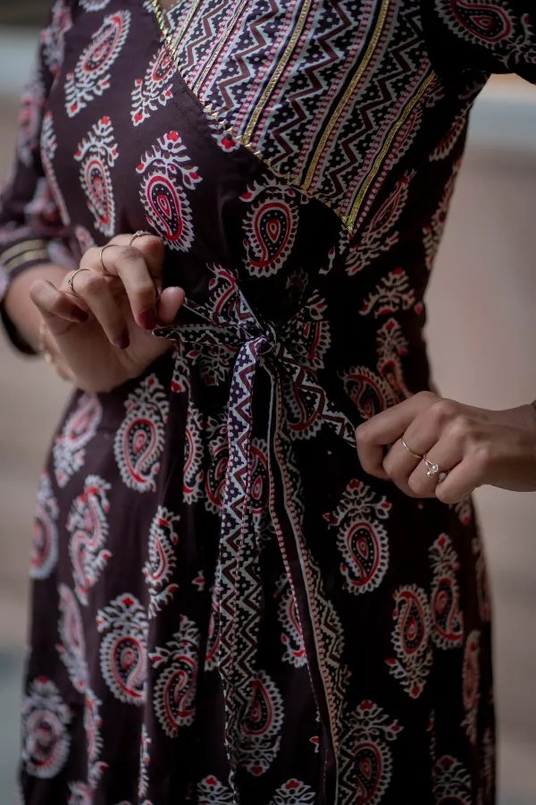 Purple_LEHERIYA_LOOKS_Women_Cotton_Rayon_Kurti_Pant_Dupatta_Set