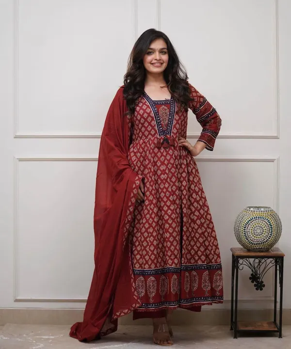 Summer_Cotton_Anarkali_Kurti_Set_with_Embroidered_Neck