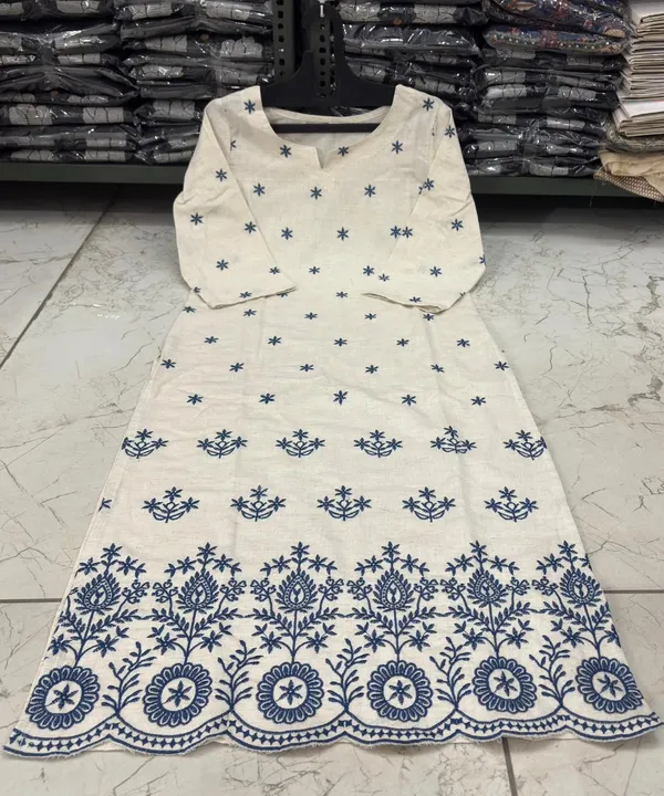 White_Elegant_Cotton_Flex_Kurta_Plazzo_Set_with_Dupatta