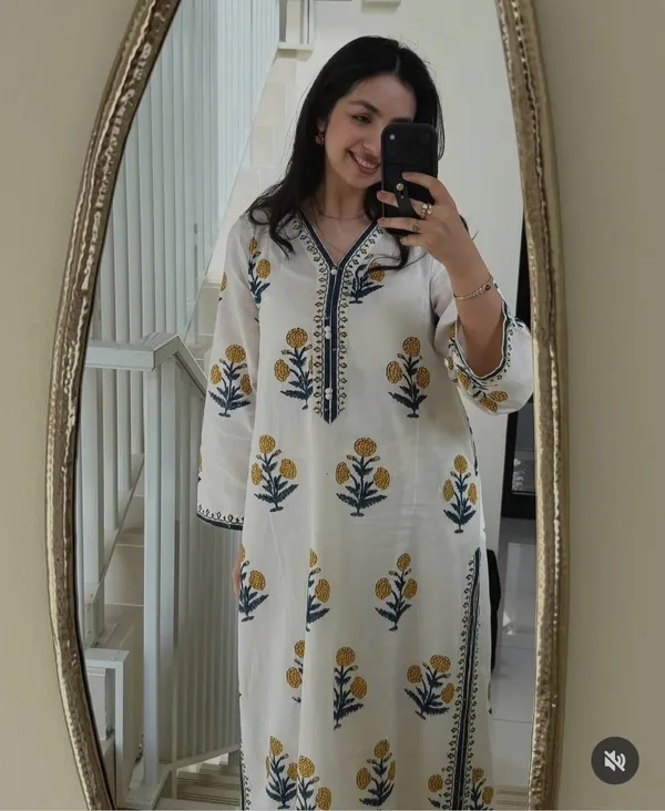 Women_Viscose_White_Rayon_Kurti_Palazzo_Set