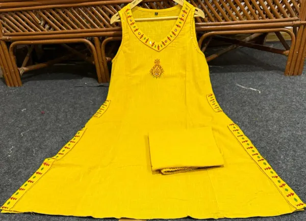 Yellow_Cotton_Embroidered_Kurta_&_Pant_Set