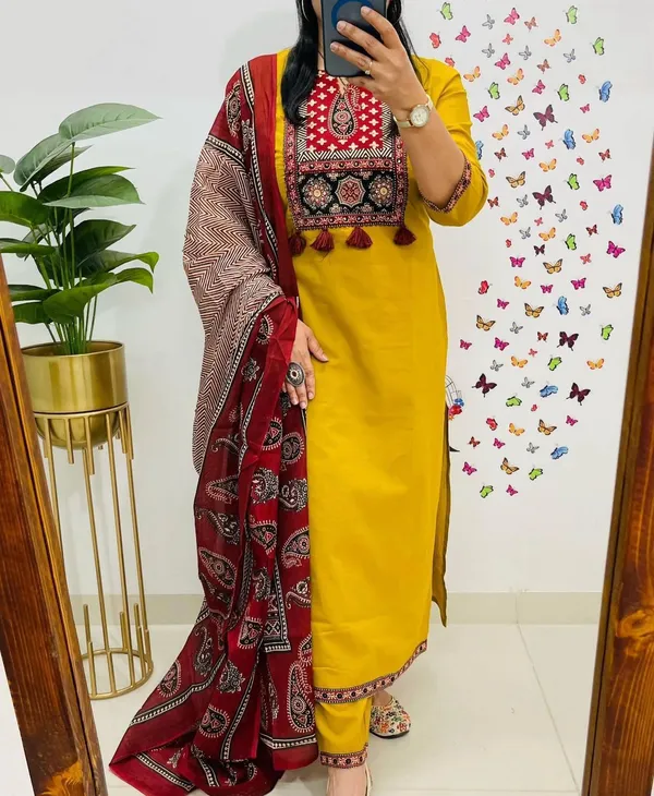 Yellow_Heavy_Cotton_Suit_Set_with_Dupatta