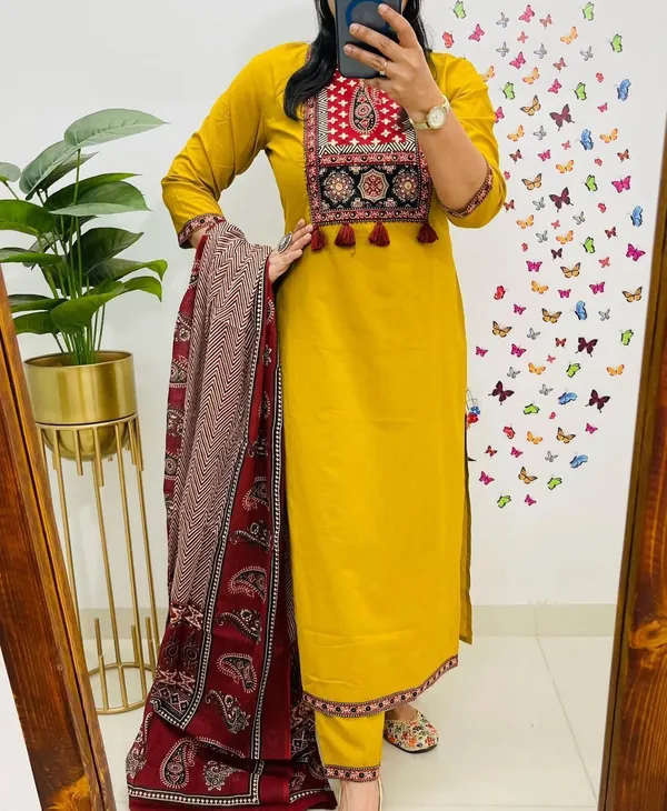 Yellow_Heavy_Cotton_Suit_Set_with_Dupatta