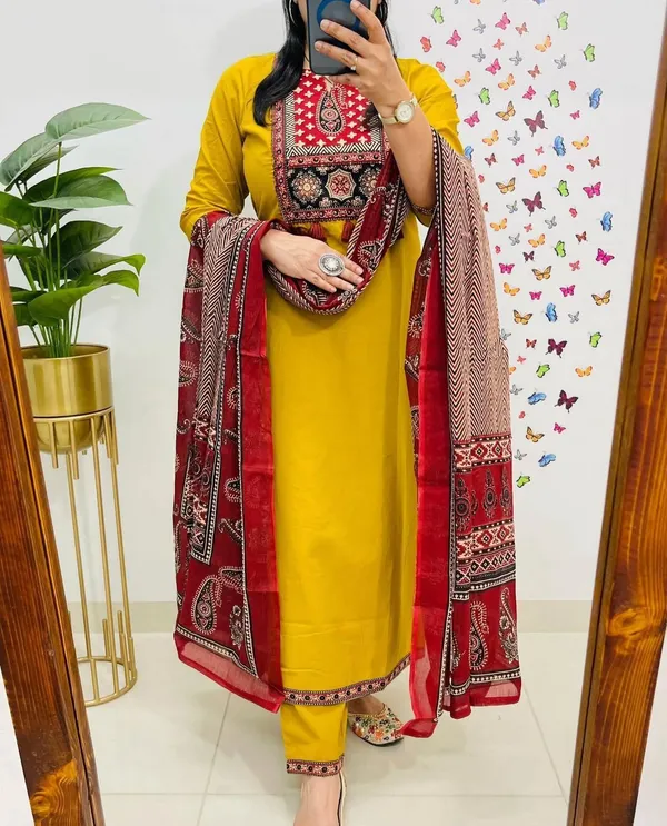 Yellow_Heavy_Cotton_Suit_Set_with_Dupatta