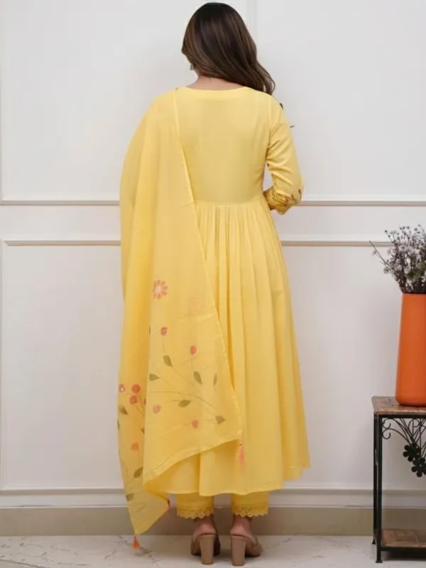 Yellow_Pure_Cotton_Kurta_and_Pants_with_Dupatta