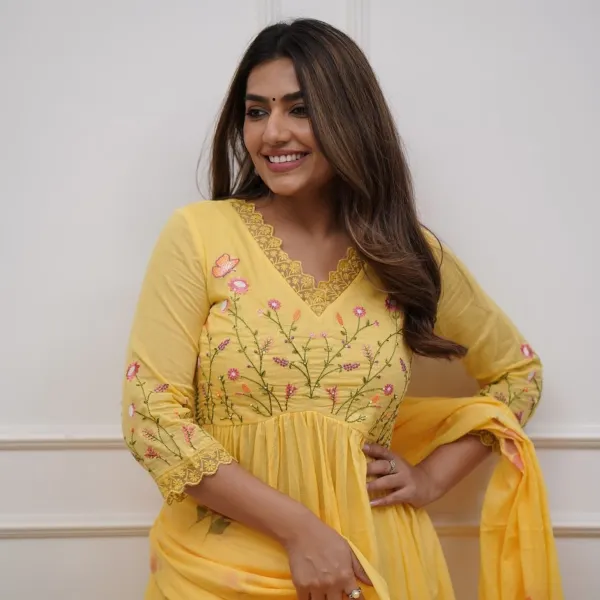 Yellow_Pure_Cotton_Kurta_and_Pants_with_Dupatta