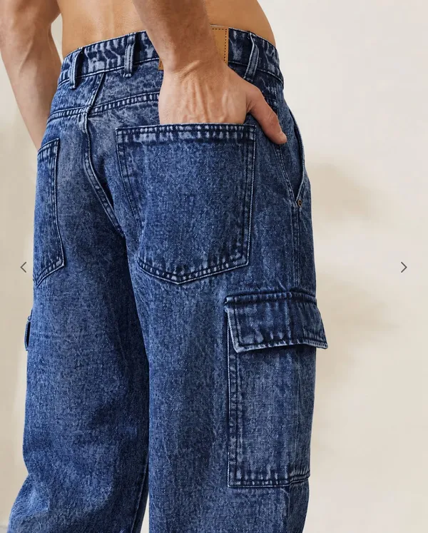 MEN_DENIM_CARGO_JEANS