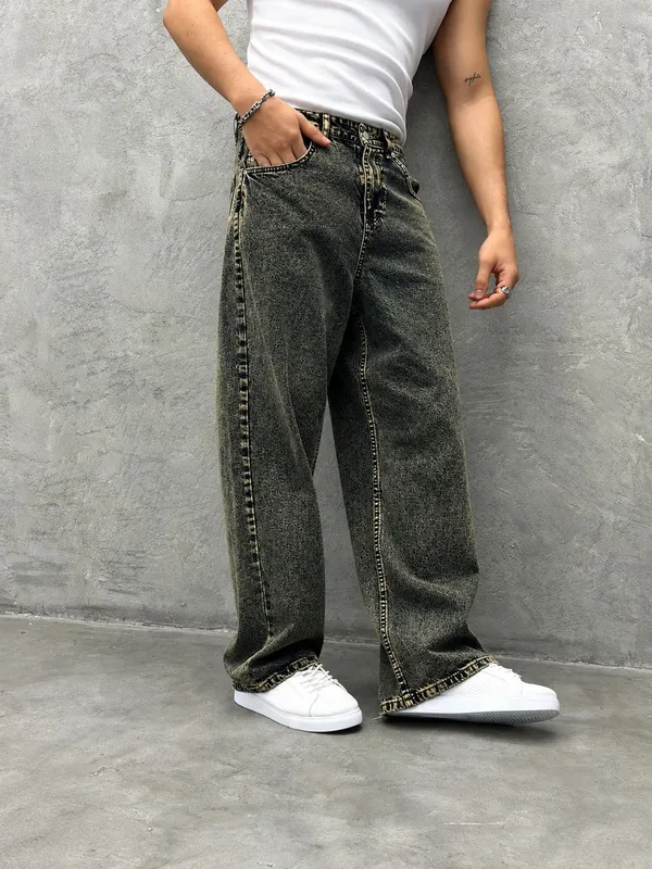 MEN_LOOSE_FIT_JEANS