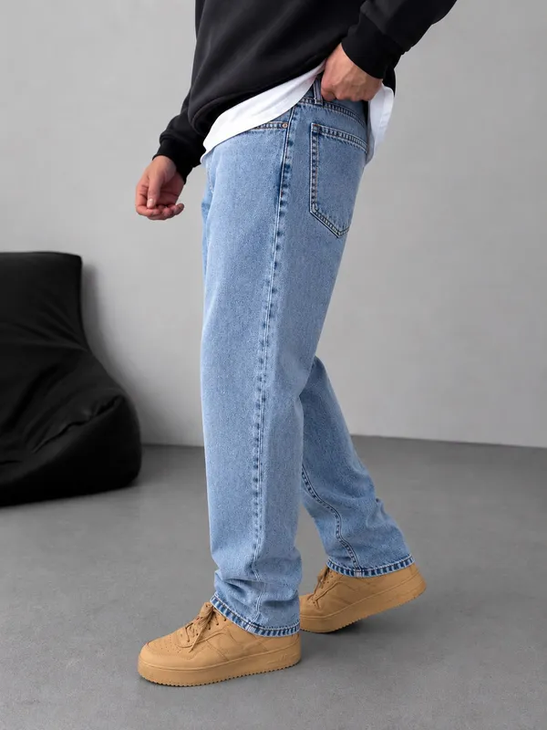 MEN_RELAX_FIT_JEANS