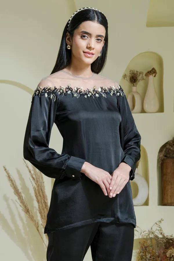 Black_Hand_Embroidered_Co-Ord_Set