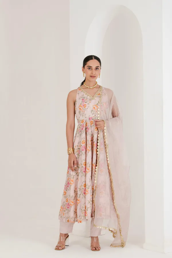 Blush_Pink_Floral_Print_Anarkali