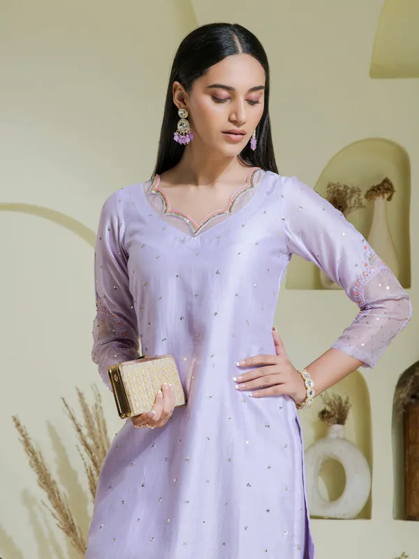 Lavender_Hand_Embroidered_Chanderi_Kurta_Set
