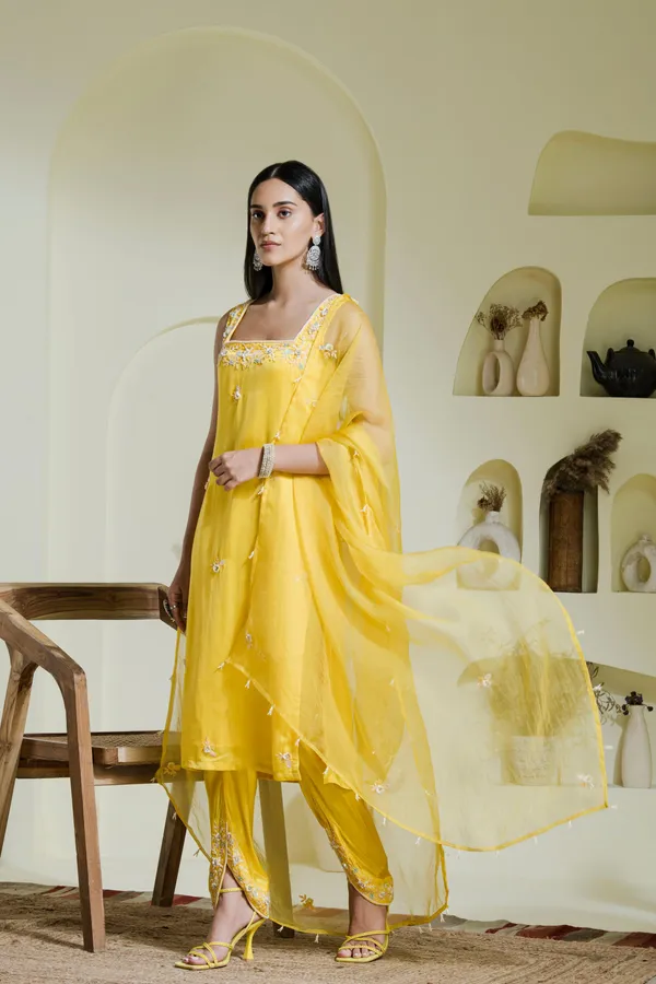 Sunshine_Yellow_Hand_Embroidered_Kurta_Set