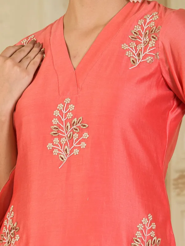 Carrot_Pink_Embroidered_Chanderi_Kurta_With_Pants