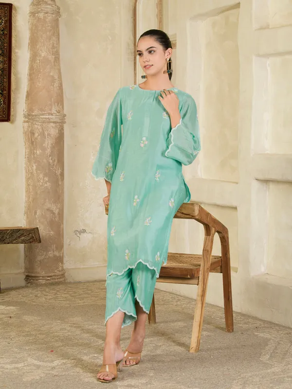 Mint_Green_Hand_Embroidered_Chanderi_Kurta_And_Pants