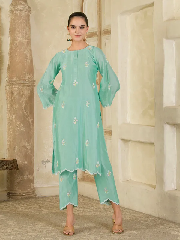 Mint_Green_Hand_Embroidered_Chanderi_Kurta_And_Pants