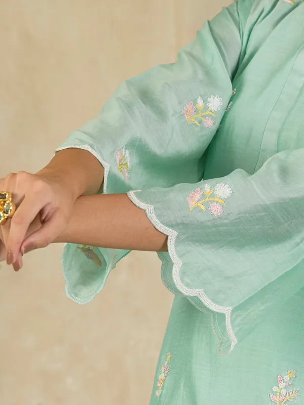 Mint_Green_Hand_Embroidered_Chanderi_Kurta_And_Pants