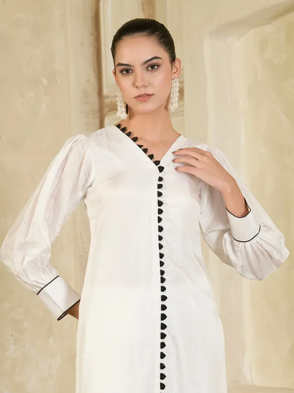 White_And_Black_Colour_Block_Kurta_And_Pants