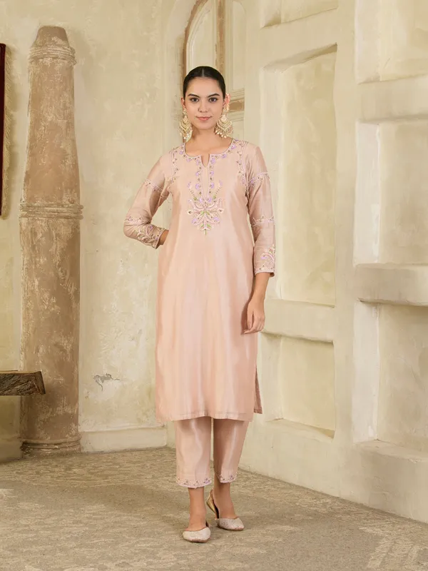 Beige_And_Purple_Hand_Embroidered_Chanderi_Kurta_Set