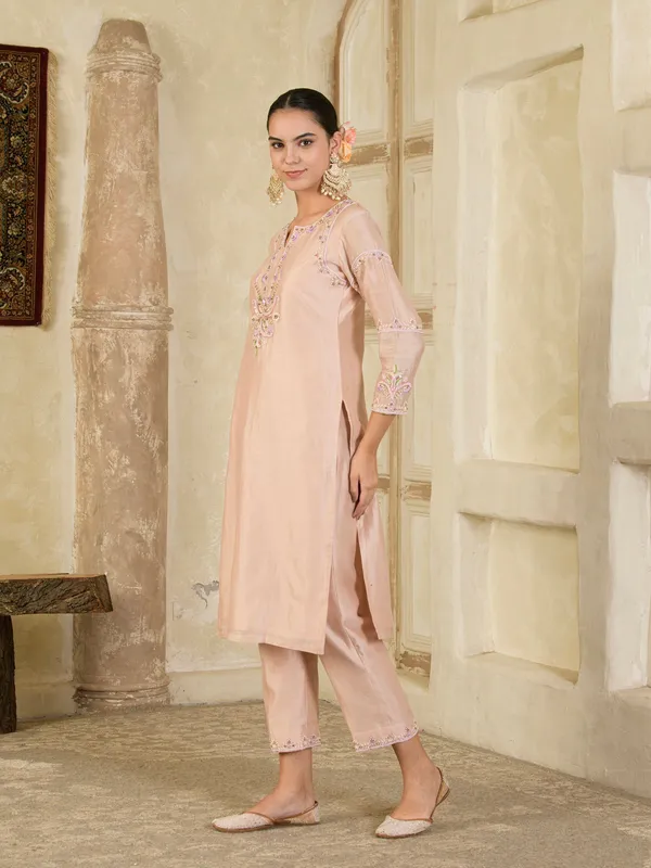 Beige_And_Purple_Hand_Embroidered_Chanderi_Kurta_Set