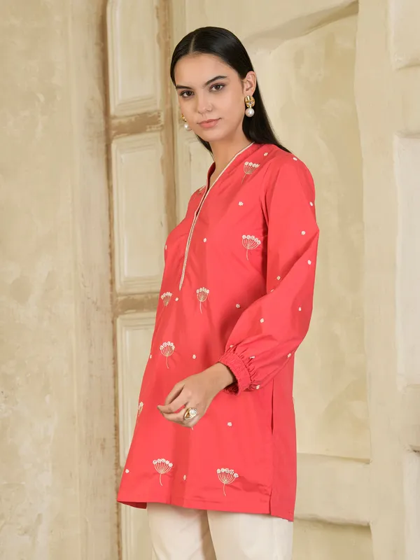 Pink_And_Beige_Hand_Embroidered_Co-Ord_Set