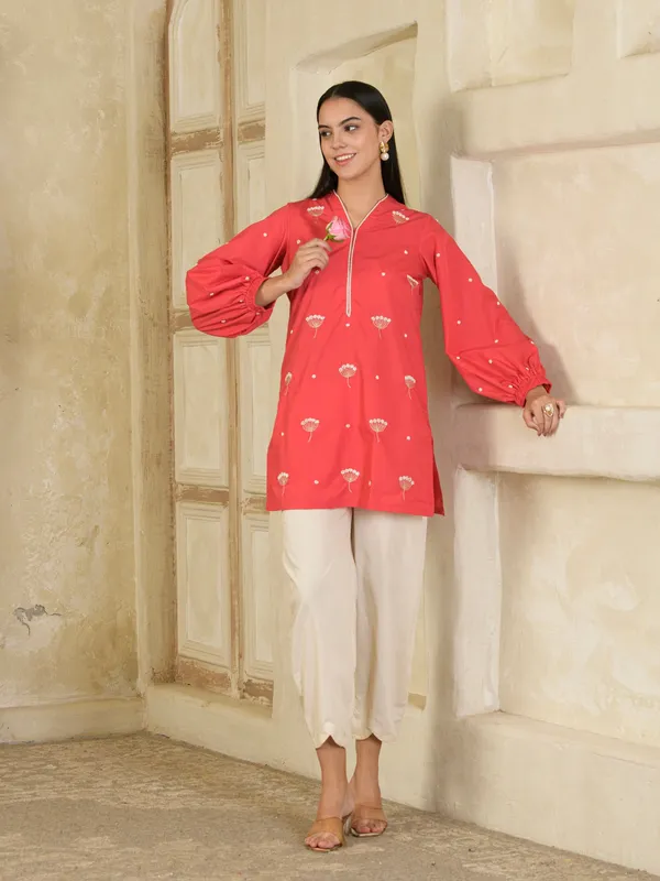 Pink_And_Beige_Hand_Embroidered_Co-Ord_Set
