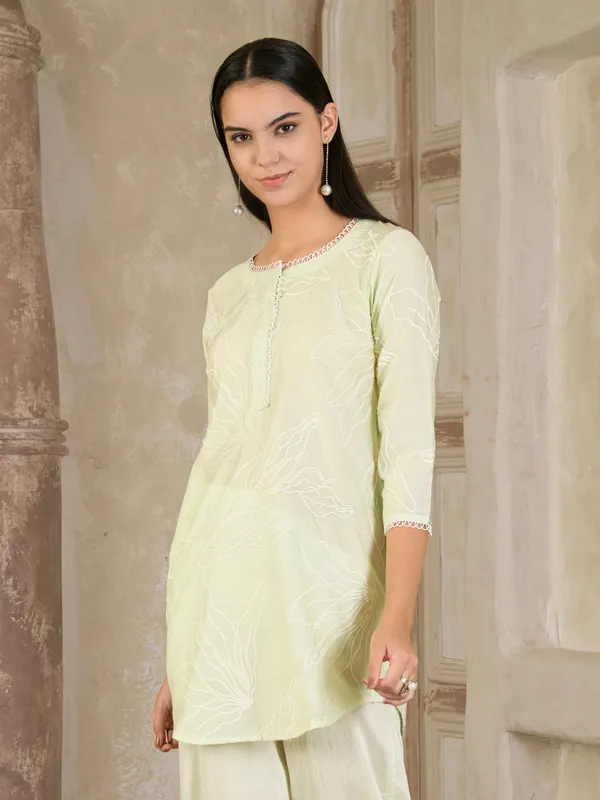 Pastel_Green_Embroidered_Chanderi_Co-Ord_Set