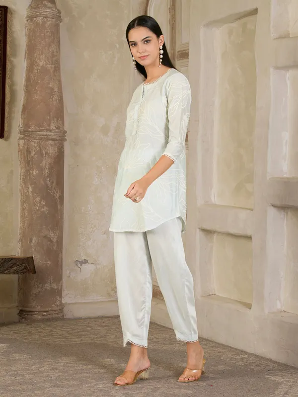 Pastel_Blue_Embroidered_Chanderi_Co-Ord_Set