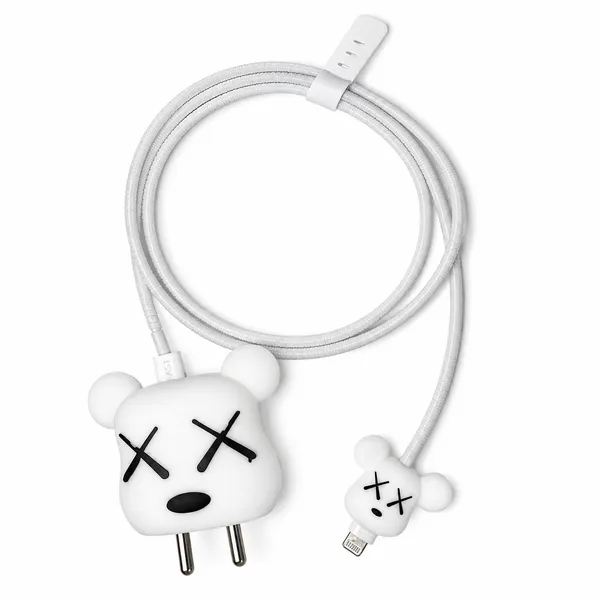 Bear_Face_Silicone_Coin_Pouch_White_Compact_Zip_Closure-_Only_for_Iphone_(18-20_Watt_Charger)