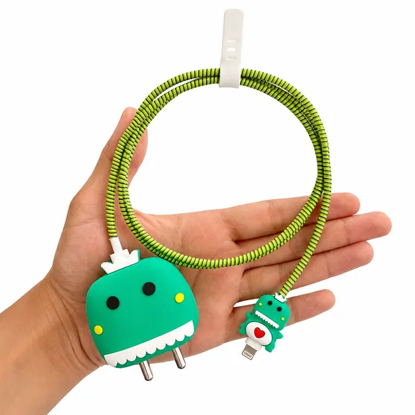 Green_Monster_Face_Silicone_Cable_Protector_Set_Of_4-_Only_for_Iphone_(18-20_Watt_Charger)
