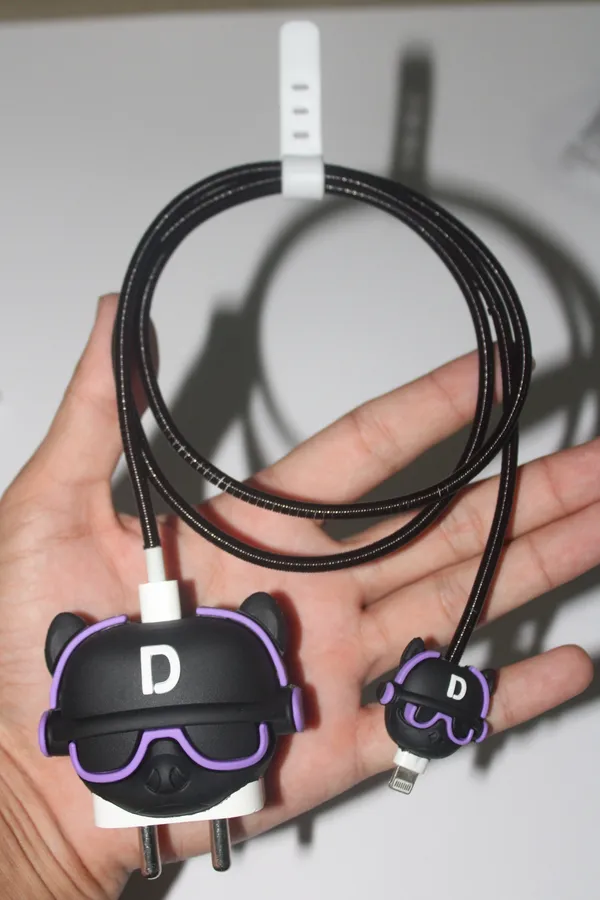 Black_Bear_Character_Silicone_Cable_Protector_Set_Of_4-_Only_for_Iphone_(18-20_Watt_Charger)