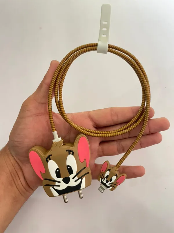 Silicone_Cable_Protector_Brown_Mouse_Character_Design_Charger_Set_Of_4-_Only_for_Iphone_(18-20_Watt_Charger)