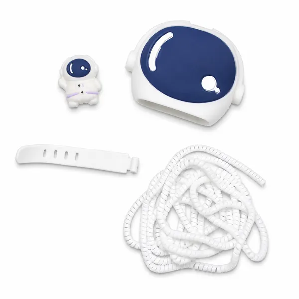 Whale_Ceramic_Coin_Bank_Blue_White_Glossy_Finish-_Only_for_Iphone_(18-20_Watt_Charger)