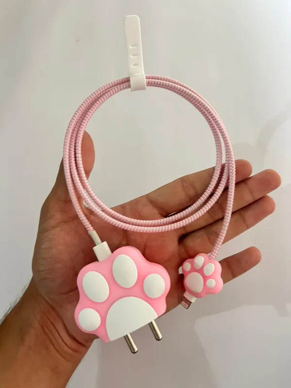 Silicone_Cable_Protector_Paw_Print_Design_Charger_Pink_Set_Of_4-_Only_for_Iphone_(18-20_Watt_Charger)