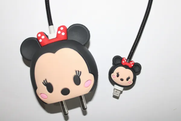 Minnie_Mouse_Tsum_Tsum_Silicone_Cable_Protector_Set_Of_4-_Only_for_Iphone_(18-20_Watt_Charger)