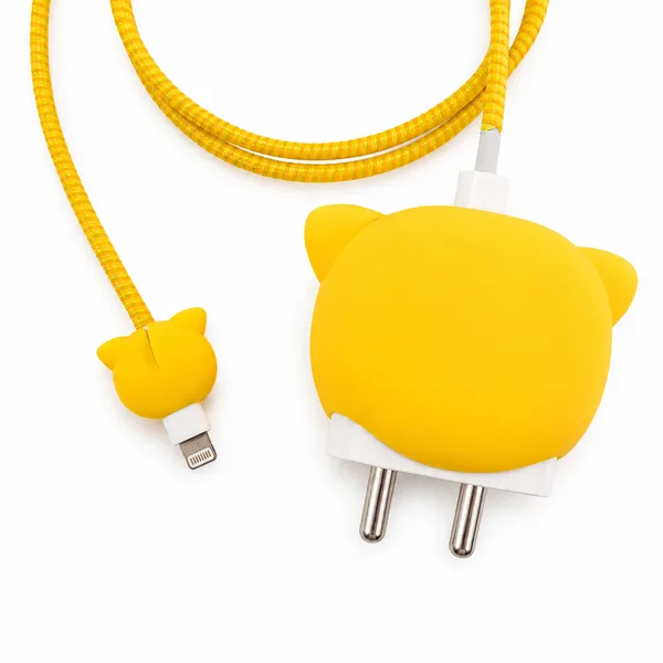 Lion_Plush_Pillow_With_Mini_Keychain_And_Coiled_Wristband_Set-_Only_for_Iphone_(18-20_Watt_Charger)