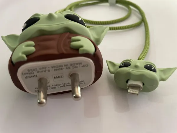 Green_Character_Silicone_Cable_Protector_Set_Of_4-_Only_for_Iphone_(18-20_Watt_Charger)