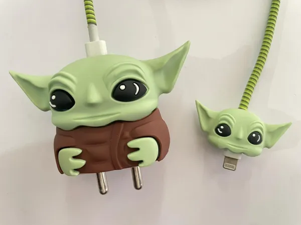 Green_Character_Silicone_Cable_Protector_Set_Of_4-_Only_for_Iphone_(18-20_Watt_Charger)