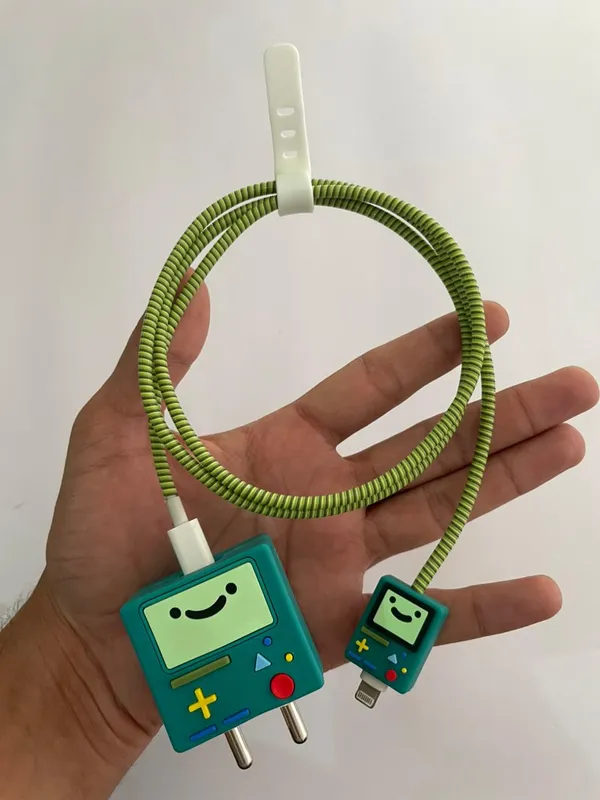 Green_Retro_Camera_Silicone_Cable_Protector_Set_Of_4-_Only_for_Iphone_(18-20_Watt_Charger)