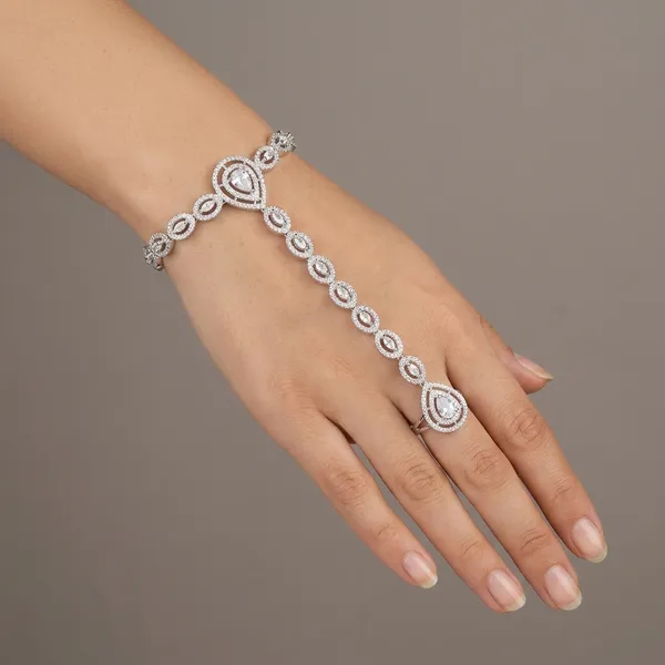 Multicolor_Alloy_&_Crystal_Hand_Harness_Bracelet_For_Women