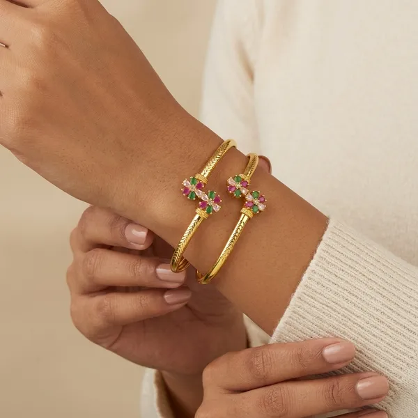 Multicolor_Alloy_&_Stone_Bracelet_Set_For_Women