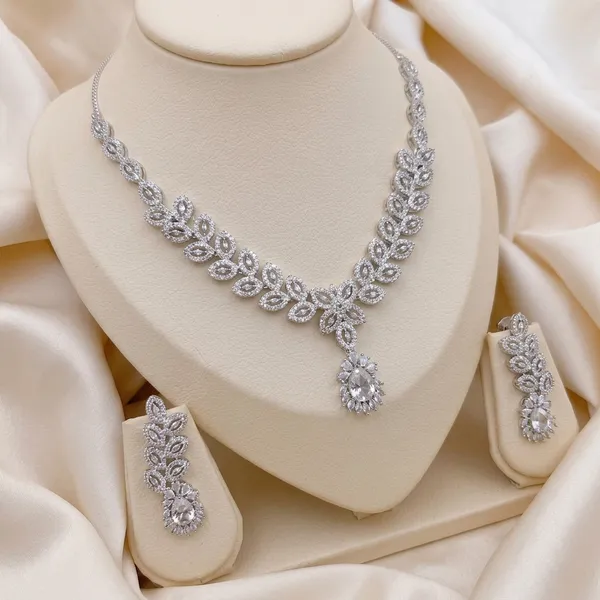 Multicolor_Brass_&_American_Diamond_Necklace_Set_For_Women